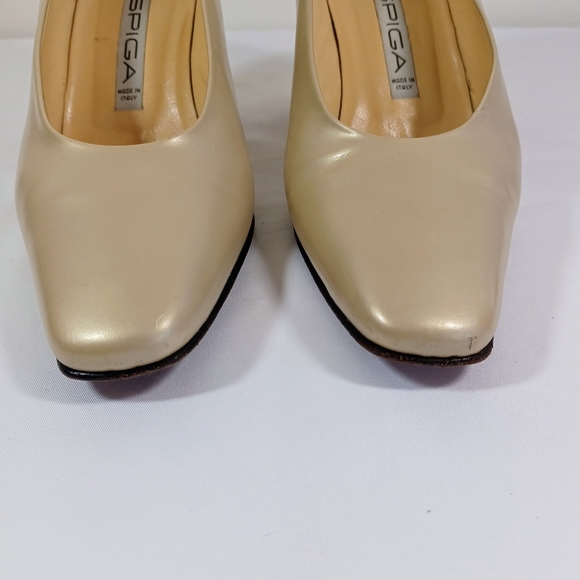 Via Spiga light Gold Pumps, size 6, 2.5” heel - Picture 10 of 13